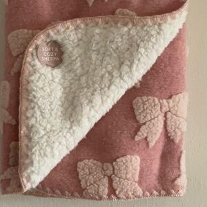 CHICKPEA SOFT COZY PINK BOWS SHERPA LINED 30x40” BABY GIRL BLANKET NWT